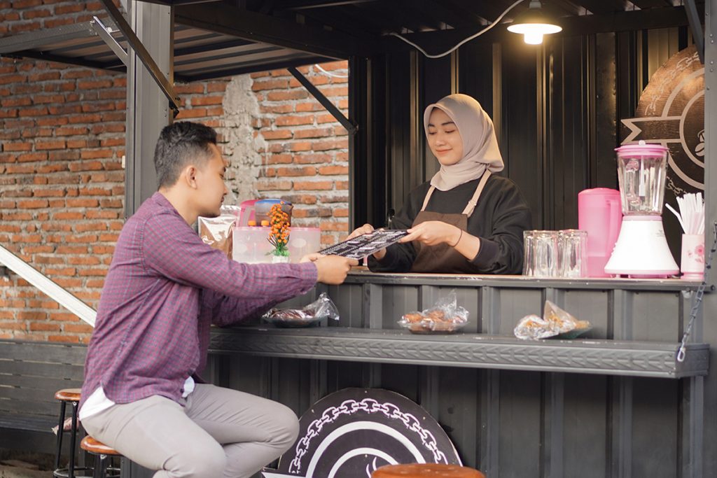 Bisnis Franchise Apa Pengertian Kelebihan Dan Kekurangannya Officenow 3549