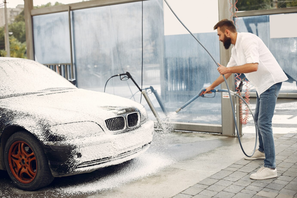 Peluang Usaha Cuci Motor dan Mobil