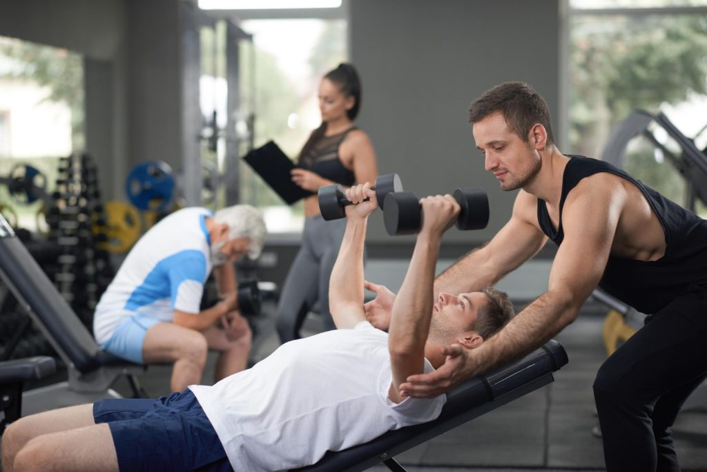 KBLI Bisnis Gym dan Fitness: Cara Legal Buka Usaha Gym Kecil yang Tetap Cuan