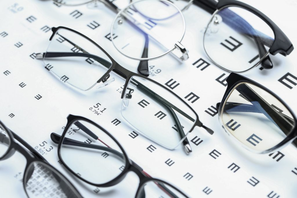 Usaha Optik Kamu Terancam Ditutup? Cek Dulu Kode KBLI yang Kamu Gunakan!